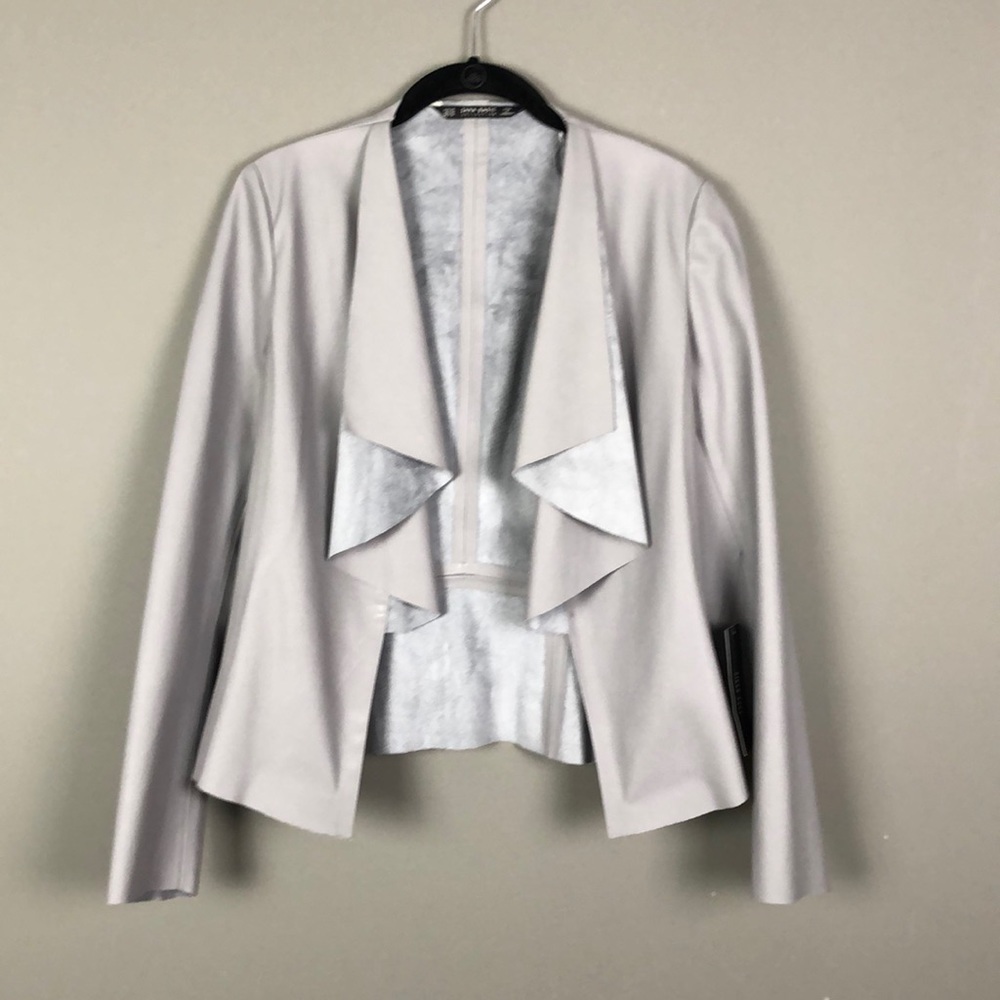 Zara l NWT Gray Faux Leather Jacket